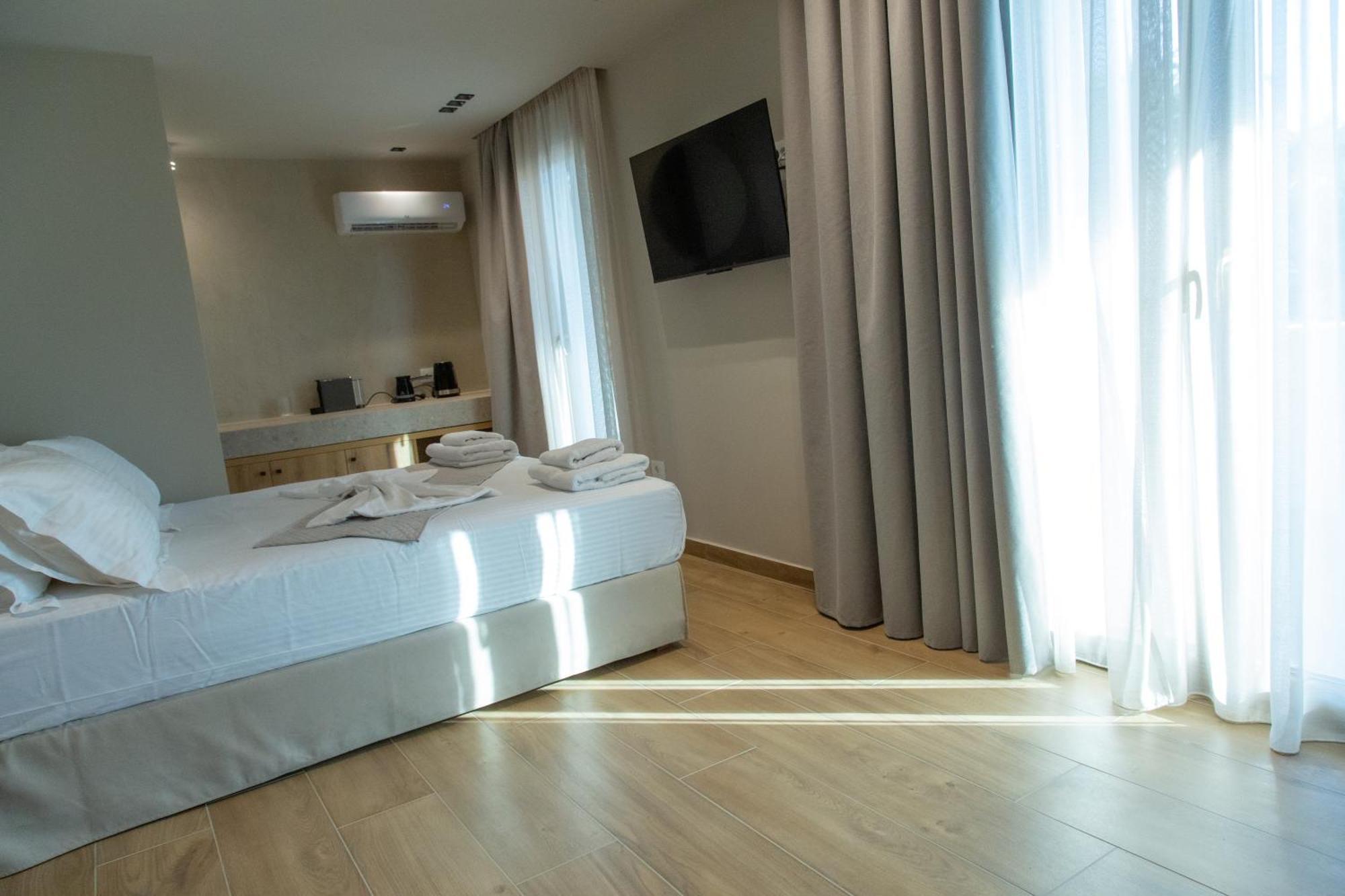 νεακιτοσ Luxury *
